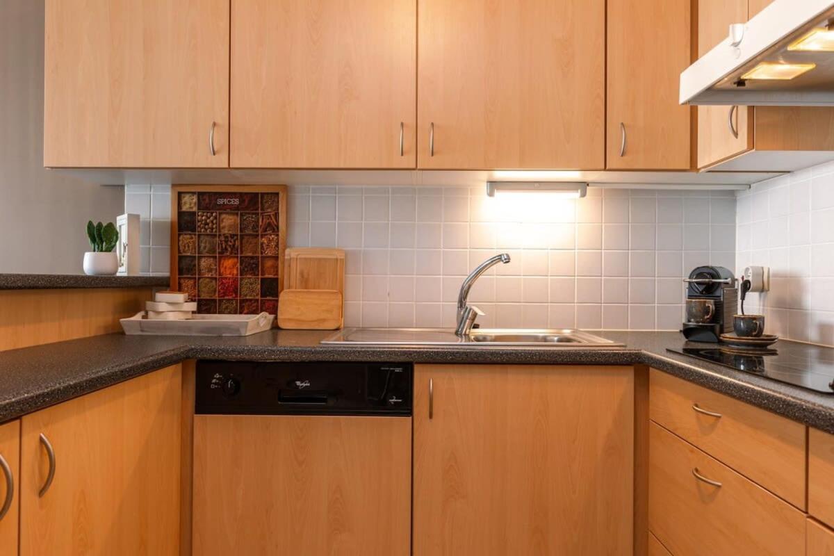 Huswell - Lovely Apartment With Lateral Sea View Миделкерке Екстериор снимка