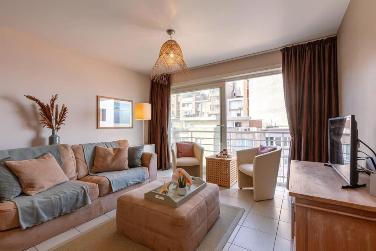 Huswell - Lovely Apartment With Lateral Sea View Миделкерке Екстериор снимка